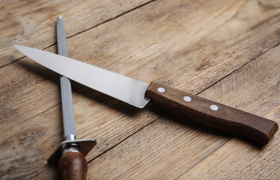 איך להשחיז סכין