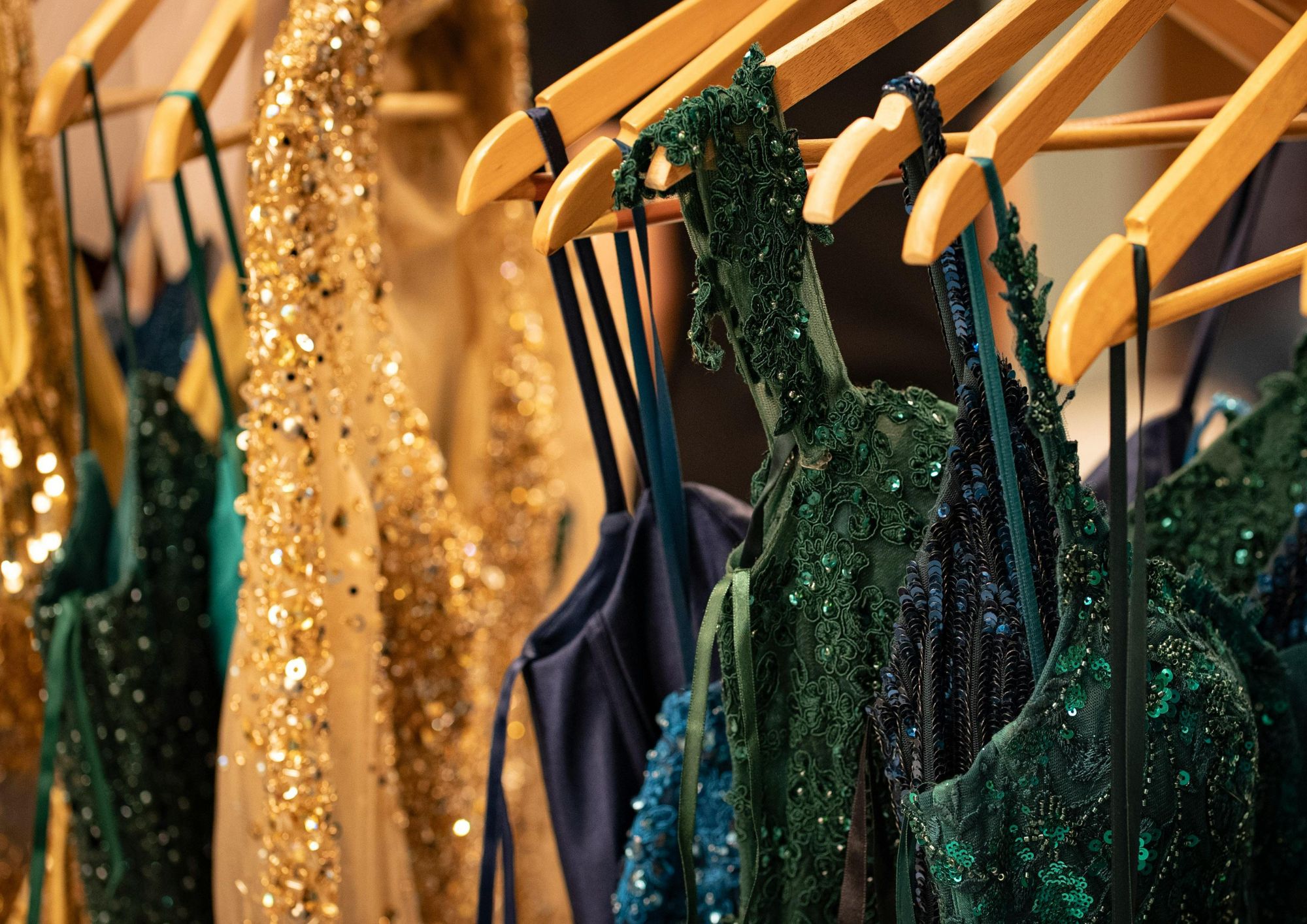 בגדים לחתונה